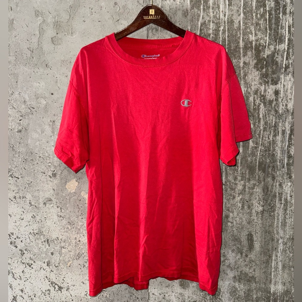 Red Champion T